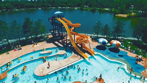 Top 10 Best swimming pools for kids Near The Villages, Florida.